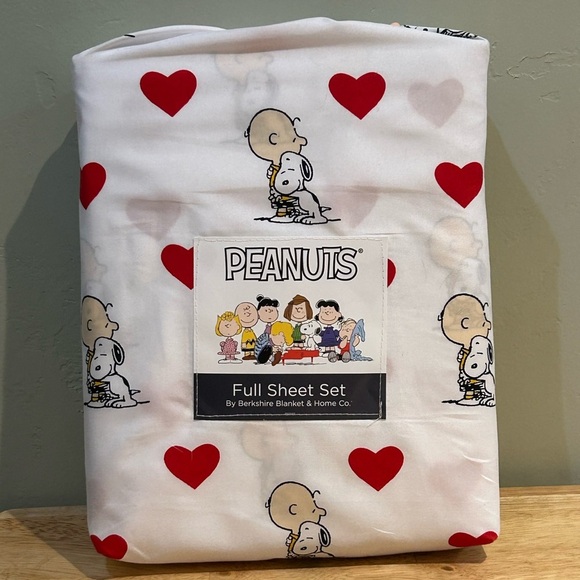 Berkshire PEANUTS Snoopy Hearts And Love 3 Piece Cozy Full Sheet Set - Picture 8 of 8